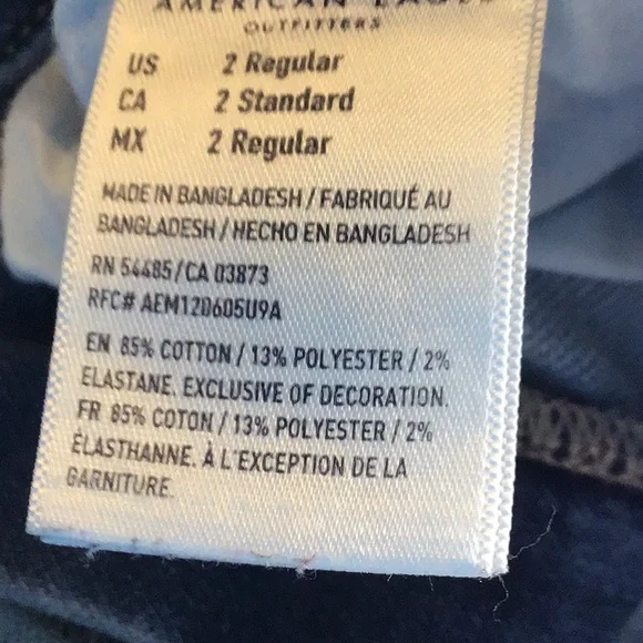 American Eagle | 🦅 Hi-Rise Jegging Distressed Size 2 Regular - Picture 12 of 15